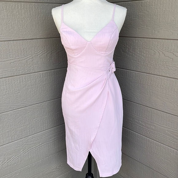 Saints + Secrets Pink Midi - Picture 2 of 7